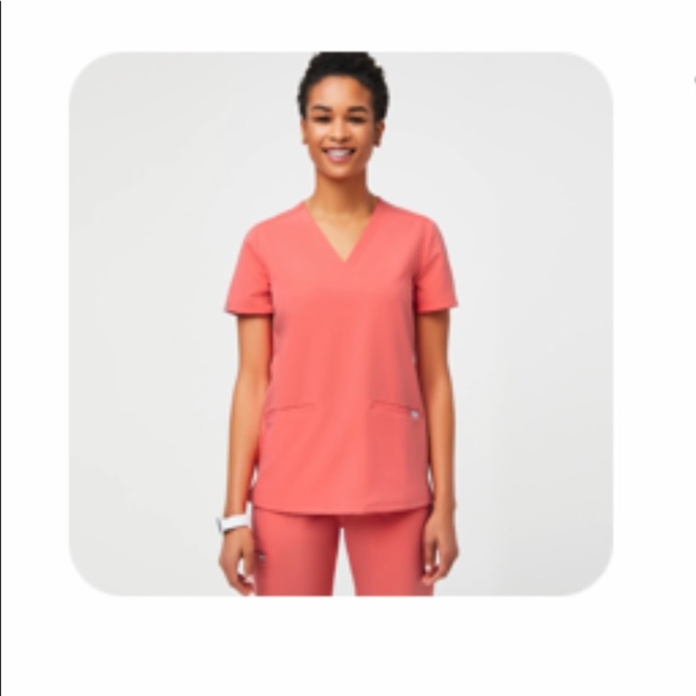 EUC Fig scrub top